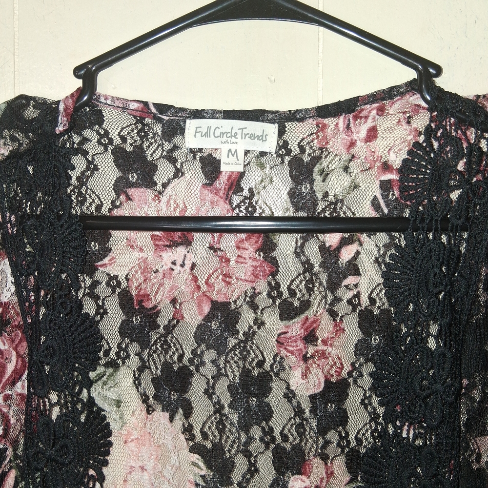 Floral Sheer Lace Duster Robe - Black & Pink - Picture 3 of 6